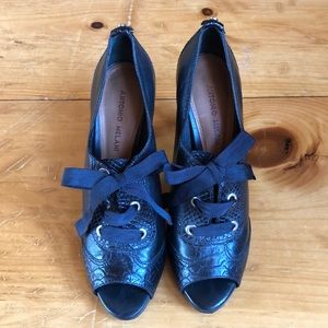 Antonio Melani Leather Peeptoe Bootie Heels Size 9
